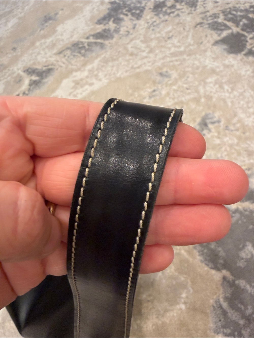 Dooney and Bourke
Leather handbag - Picture 8 of 15